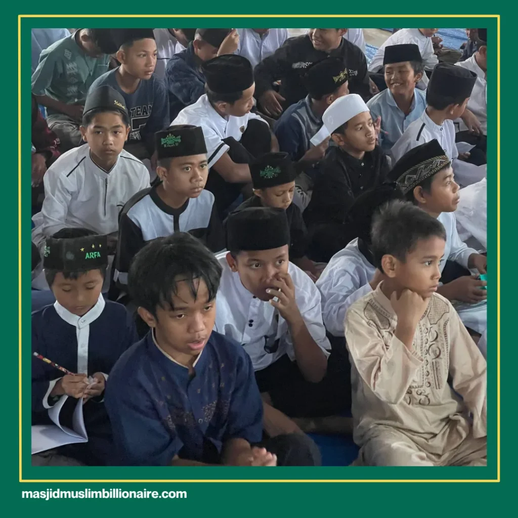 dalil menyantuni anak yatim 