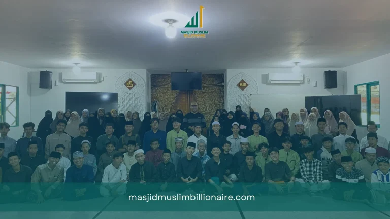 12 Pondok GGS Ikut Public Speaking Bootcamp di MMB, Santri Belajar hingga Tampil Langsung!